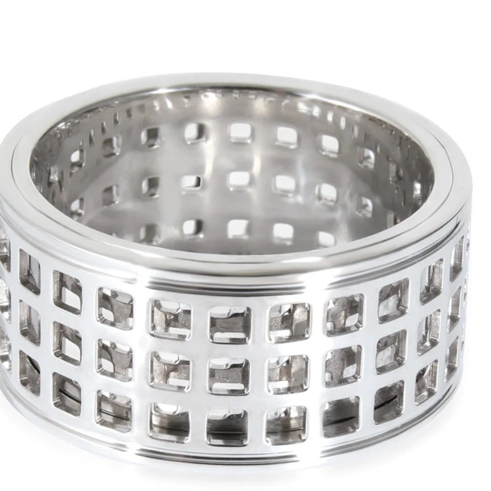 Gucci 18k White Gold Spinning Ring, Size 6